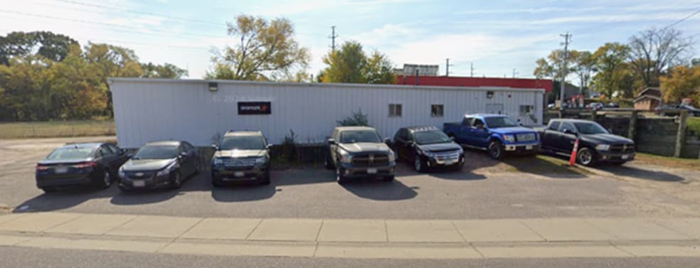 Primary Photo Of 110 E Haertel St, Portage Light Distribution For Sale