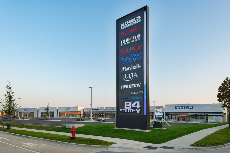 More Photos Of 8680 Sura Ln, Greenfield Unknown For Lease