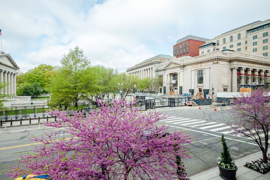 More Photos Of 1440 New York Ave NW, Washington Office For Lease