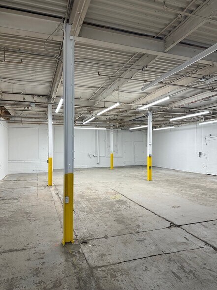 More Photos Of 20 Cornelia St, Buffalo Warehouse For Lease
