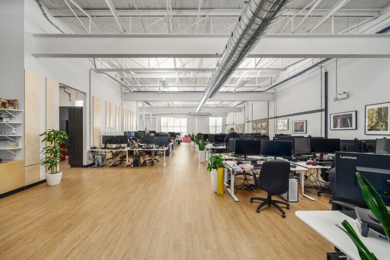 More Photos Of 4760 Rue Acorn, Montréal Research And Development For Lease