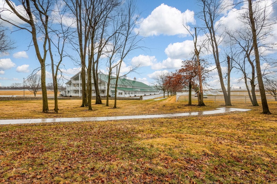 More Photos Of 12298 Croton Rd, Croton Specialty For Sale