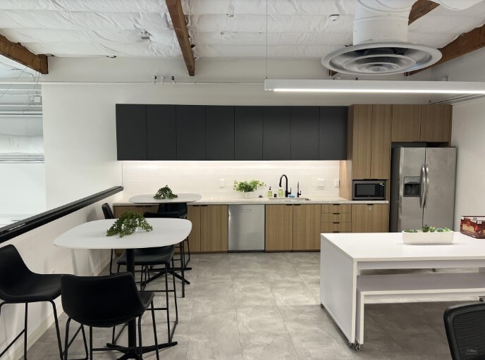 More Photos Of 417 E Huntington Dr, Monrovia Research And Development For Lease