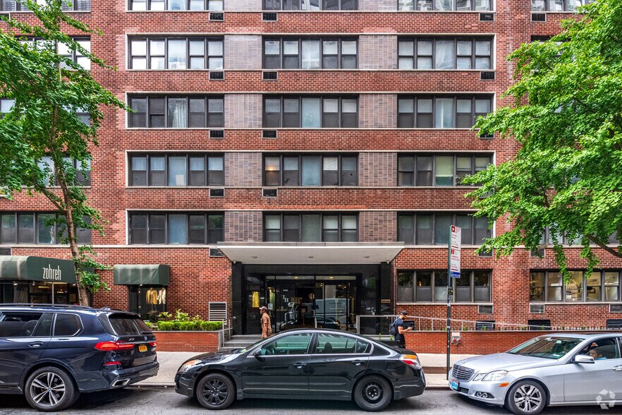 More Photos Of 220 E 54th St, New York Apartments For Lease
