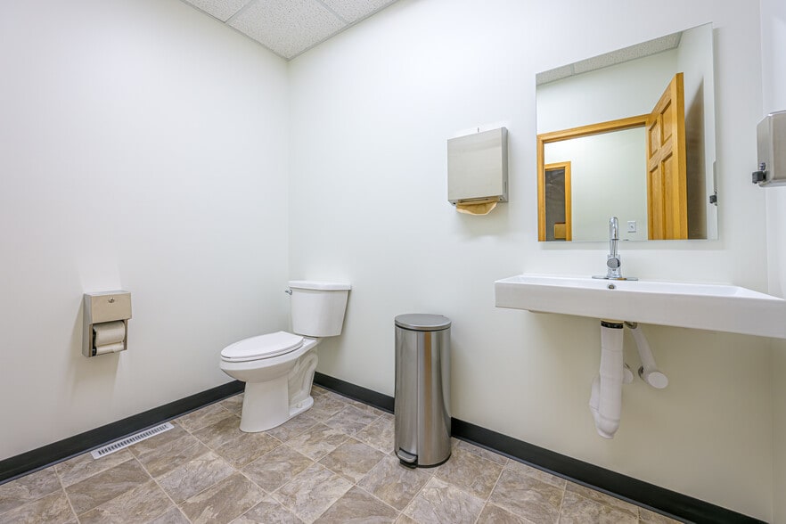 More Photos Of 541 8th E st, Hector Industrial For Sale