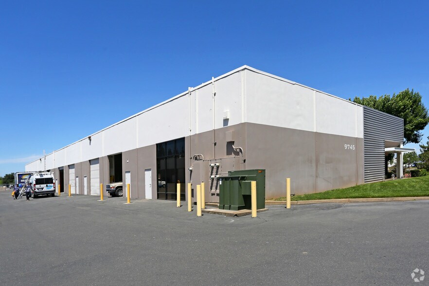 More Photos Of 9745 Business Park Dr, Sacramento Light Manufacturing For Sale