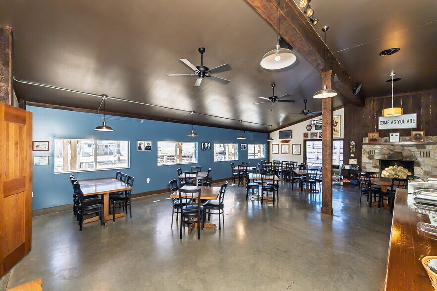 More Photos Of 3166 Highway B, Berger Winery Vineyard For Sale