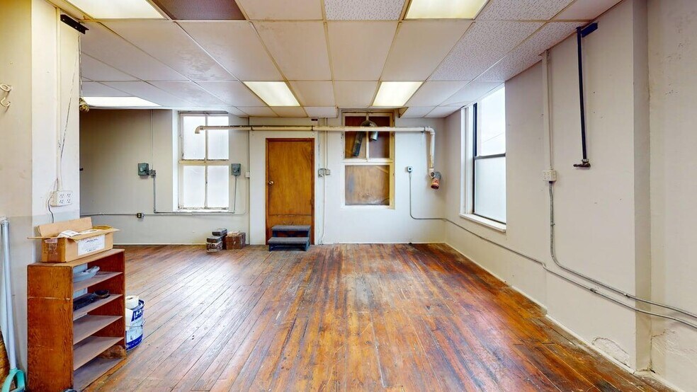 More Photos Of 2950-2958 Leavitt st, Chicago Warehouse For Sale