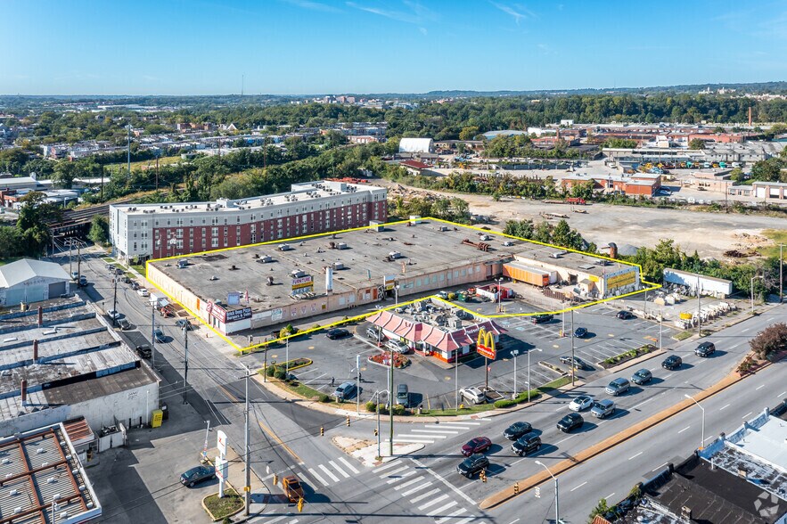 More Photos Of 330 N Warwick Ave, Baltimore Warehouse For Lease