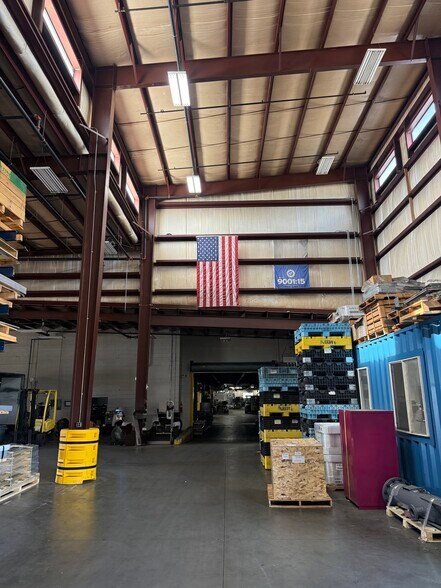 More Photos Of 210 Hall St SW, Grand Rapids Warehouse For Sale