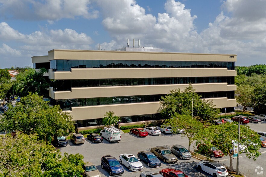 More Photos Of 9970 S Central Park Blvd, Boca Raton Medical For Lease