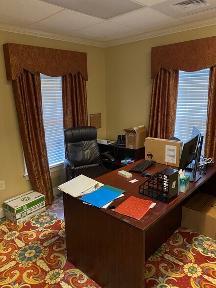 More Photos Of 504 Parker Dairy, Dublin Medical For Sale