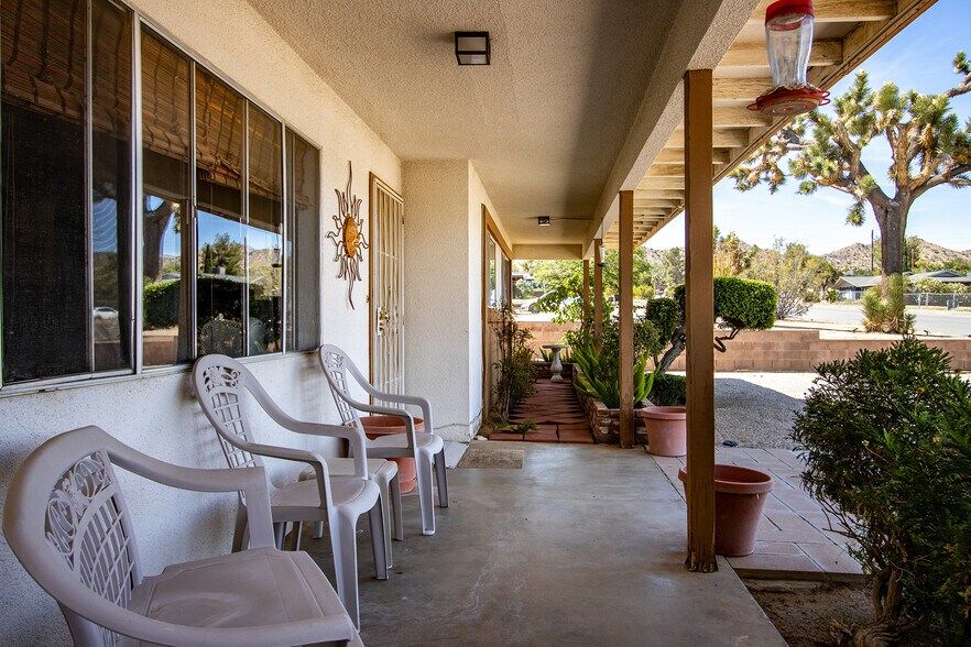 More Photos Of 7211 Joshua Ln, Yucca Valley Office Residential For Lease