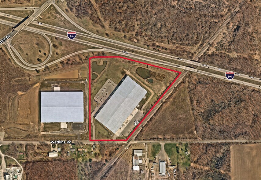 More Photos Of 211 Watkins Rd, Battle Creek Distribution For Lease