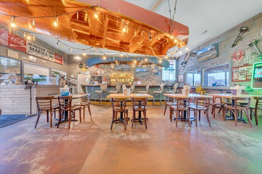 More Photos Of 2200 Old Salem School Rd, Union Hall Marina For Sale