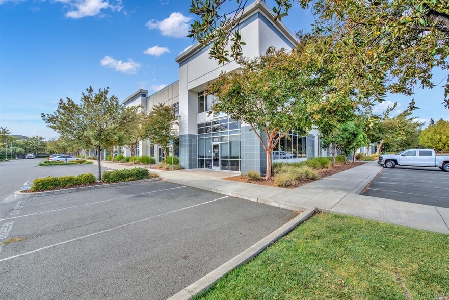 More Photos Of 4725 Mangels Blvd, Fairfield Light Distribution For Lease