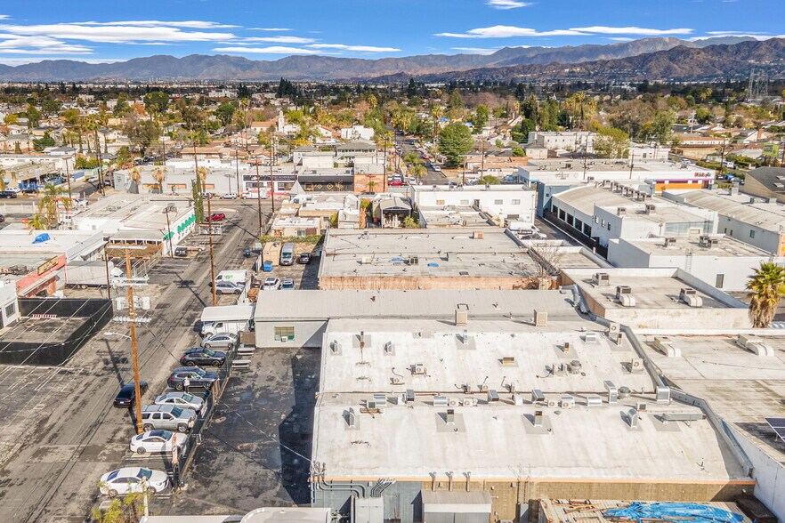 More Photos Of 5524-5536 Satsuma Ave, North Hollywood Food Processing For Sale