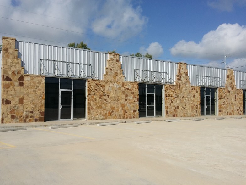 More Photos Of 427 NAS Dr, Corpus Christi Restaurant For Sale
