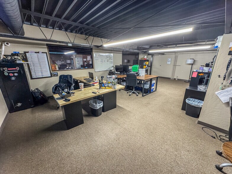 More Photos Of 1912 N Grimes St, Hobbs Flex For Sale