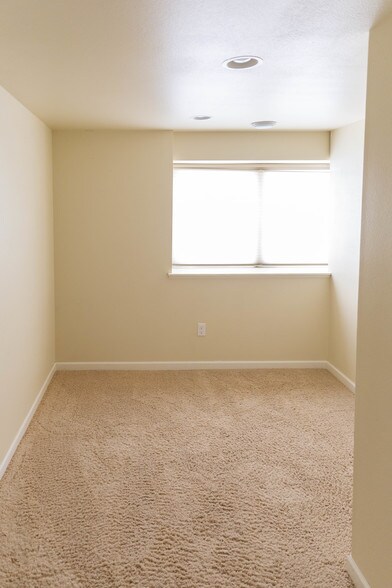 More Photos Of 11 S Main St S, Crosby Apartments For Sale