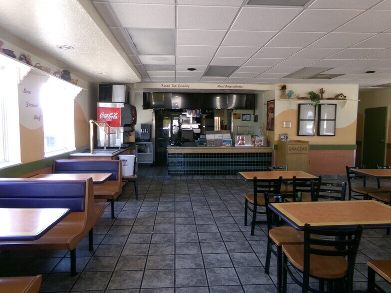 More Photos Of 104 N Main St, Lyman Fast Food For Sale