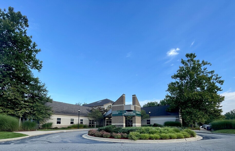 More Photos Of 3600 SW Capital Ave, Battle Creek Medical For Lease