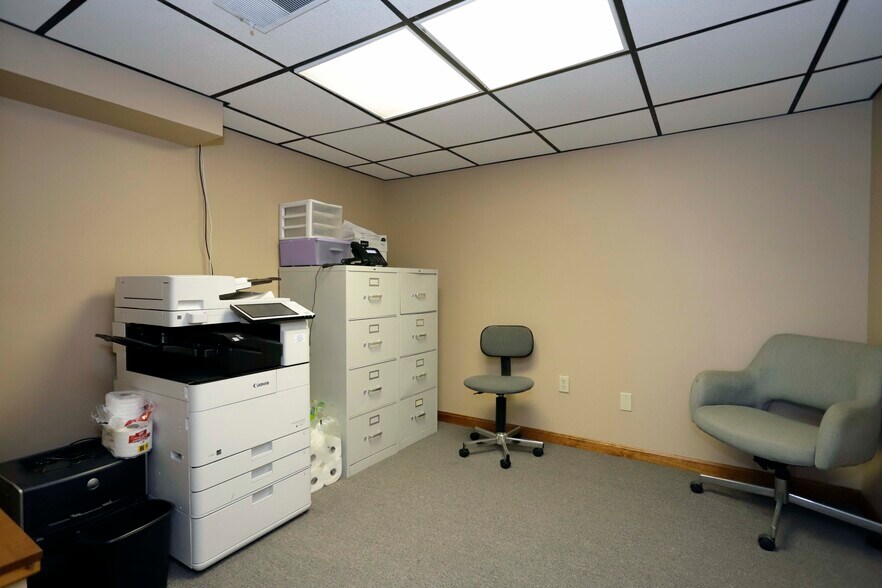 More Photos Of 161 Lindsey St, Fall River Office Residential For Sale