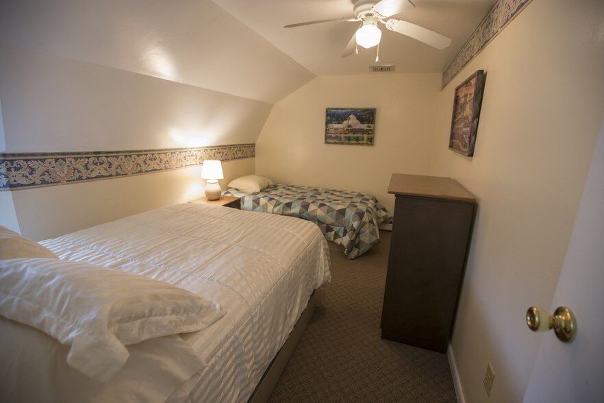 More Photos Of 201 Roses Hill Rd, Richfield Springs Hotel For Sale