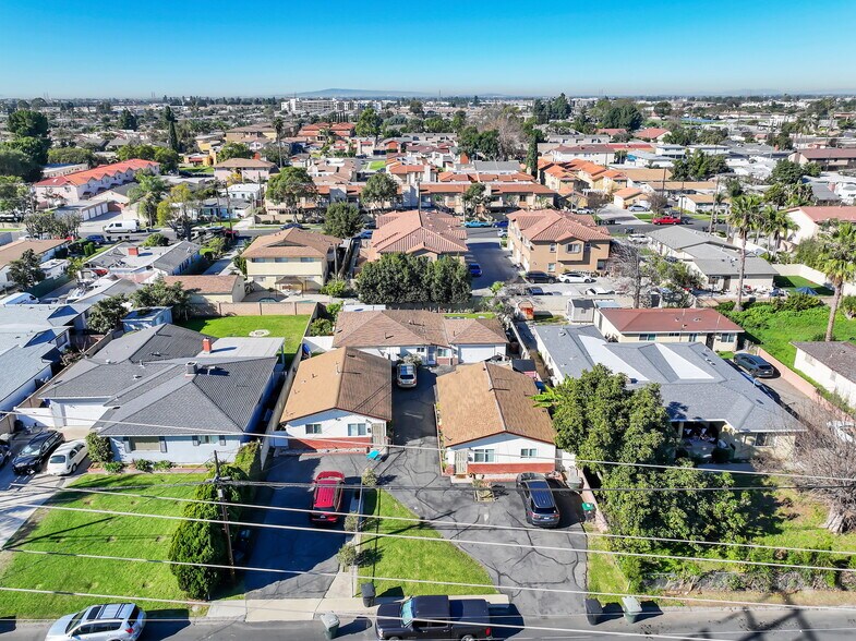 More Photos Of 12603 Josephine St, Garden Grove Multifamily For Sale