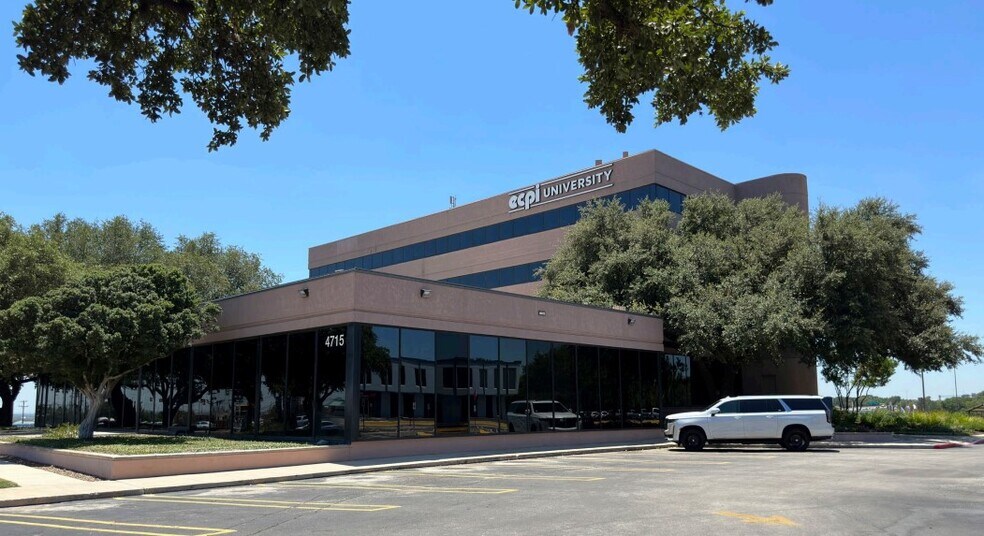 Primary Photo Of 4715 Fredericksburg Rd, San Antonio Office For Lease