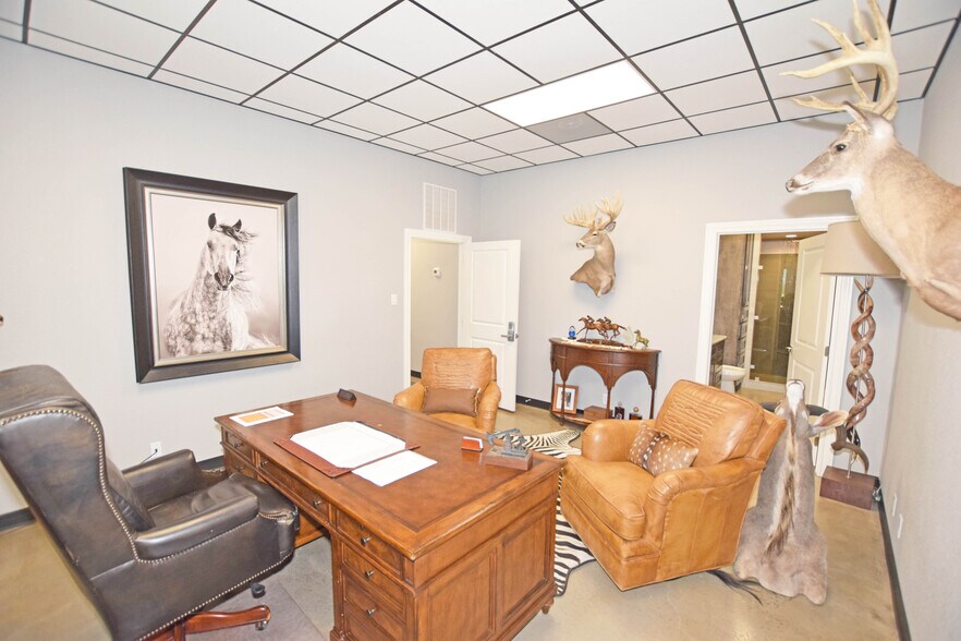 More Photos Of 2250 Dixie Blvd, Odessa Industrial For Sale