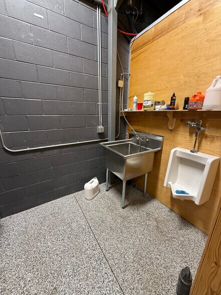 More Photos Of 2278 Manatt Ct, Castle Rock Warehouse For Lease