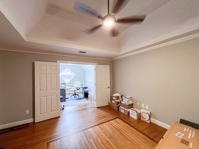 More Photos Of 200 Canyon Park Dr, Pelham Office For Lease