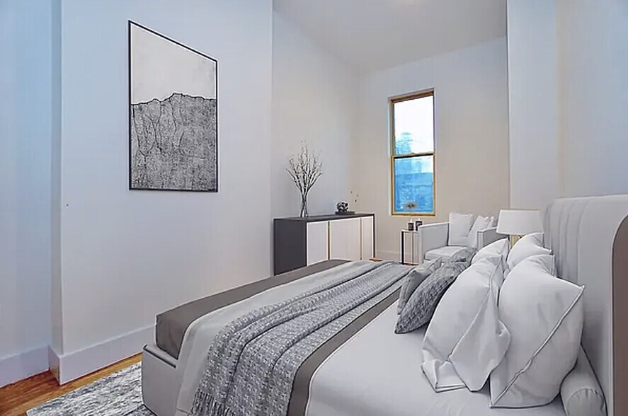 More Photos Of 989 Halsey St, Brooklyn Apartments For Lease