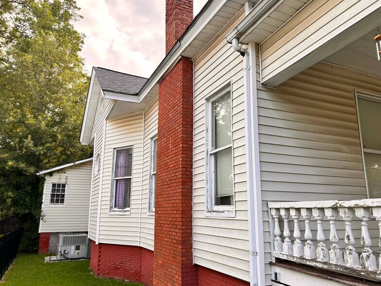 More Photos Of 511 E 13th Ave, Cordele Specialty For Sale