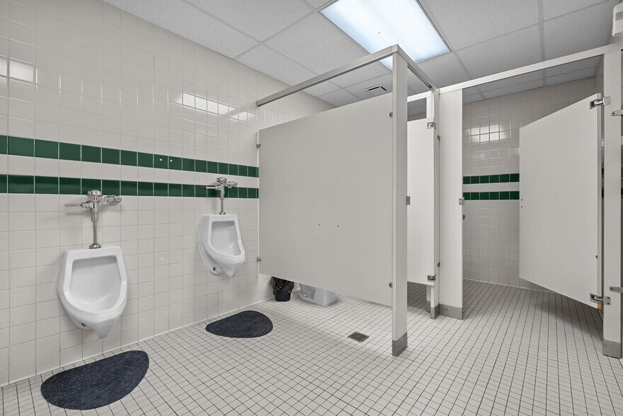 More Photos Of 983 N Highway 123 Byp, Seguin Restaurant For Sale