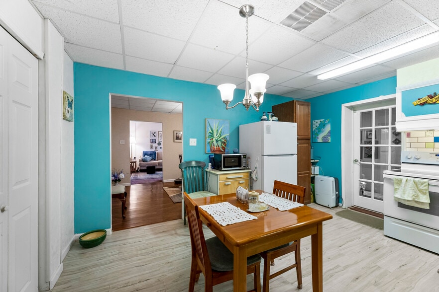 More Photos Of 2246 N Aspen St, Lincolnton Flex For Sale