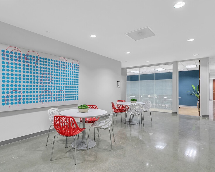 More Photos Of 4751 Best Rd, College Park Office For Lease