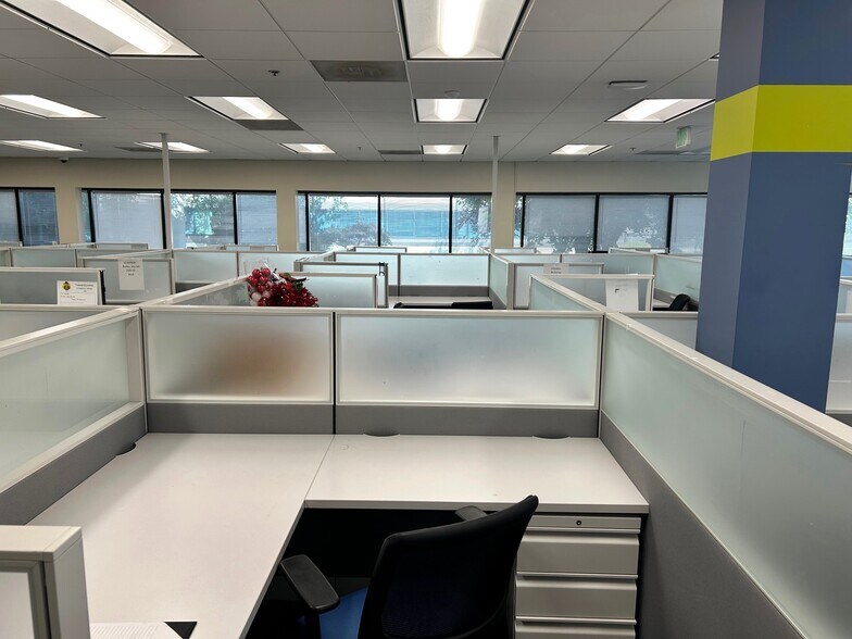 More Photos Of 8211 Town Center Dr, Nottingham Medical For Lease