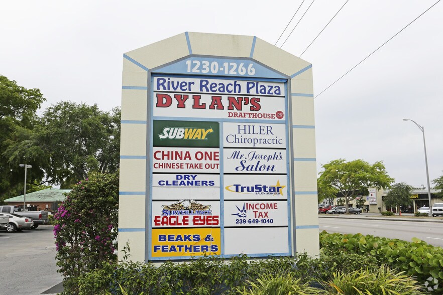 More Photos Of 1236-1250 Airport Pulling Rd N, Naples Unknown For Lease