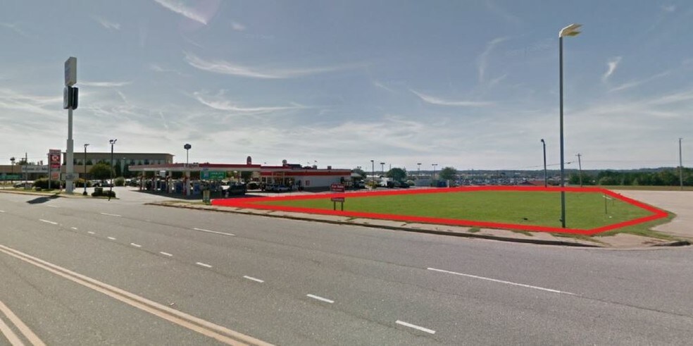 Primary Photo Of 1035 Hyatt St, Gaffney Land For Sale