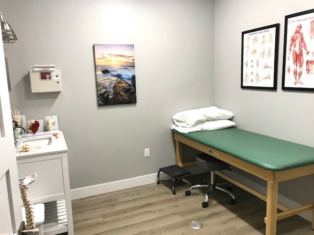 More Photos Of 7 Spectrum Loop, Colorado Springs Storefront Retail Office For Lease