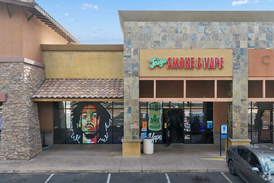 More Photos Of 1342 W Warner Rd, Tempe Unknown For Lease