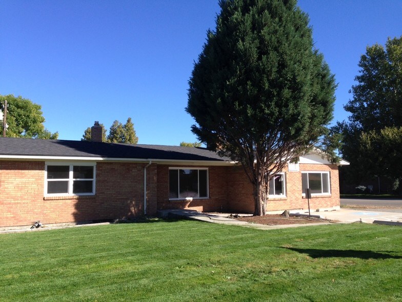 More Photos Of 6604 W Overland Rd, Boise Office For Sale