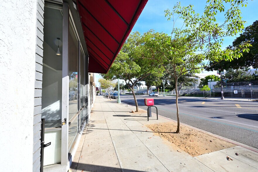 More Photos Of 1487-1491 E Colorado Blvd, Pasadena Storefront Retail Office For Lease