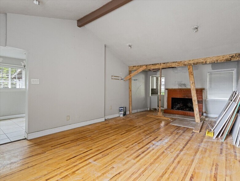 More Photos Of 2510 NE 54th St, Vancouver Land For Sale