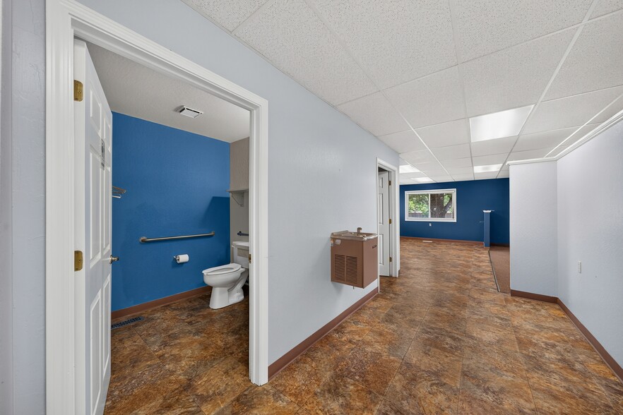 More Photos Of 2225 N McCarran Blvd, Sparks Freestanding For Lease