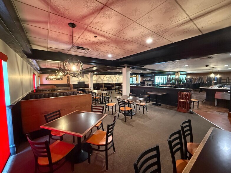 More Photos Of 249 Main St, Rutland Apartments For Lease