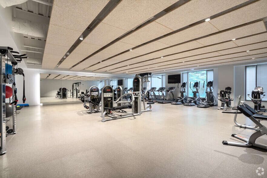 More Photos Of 4100 Wildwood Pky, Atlanta Unknown For Lease