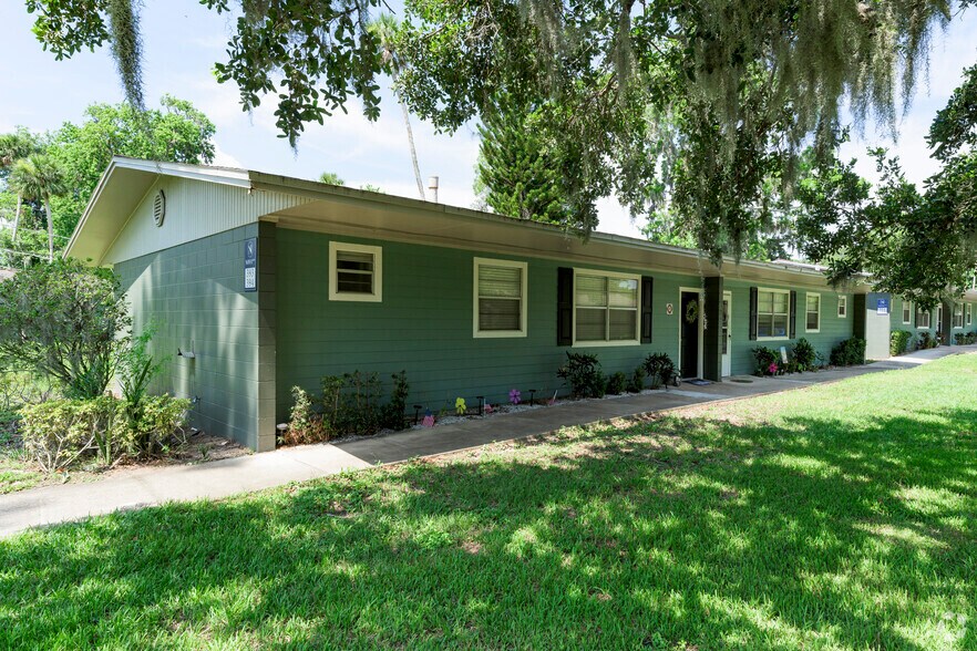 Primary Photo Of 1400 S Nova Rd, Daytona Beach Apartments For Sale